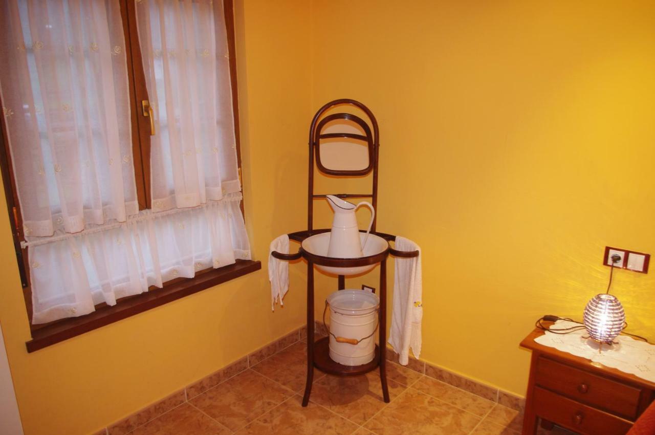 Villa La Vega del Sella Onís Esterno foto