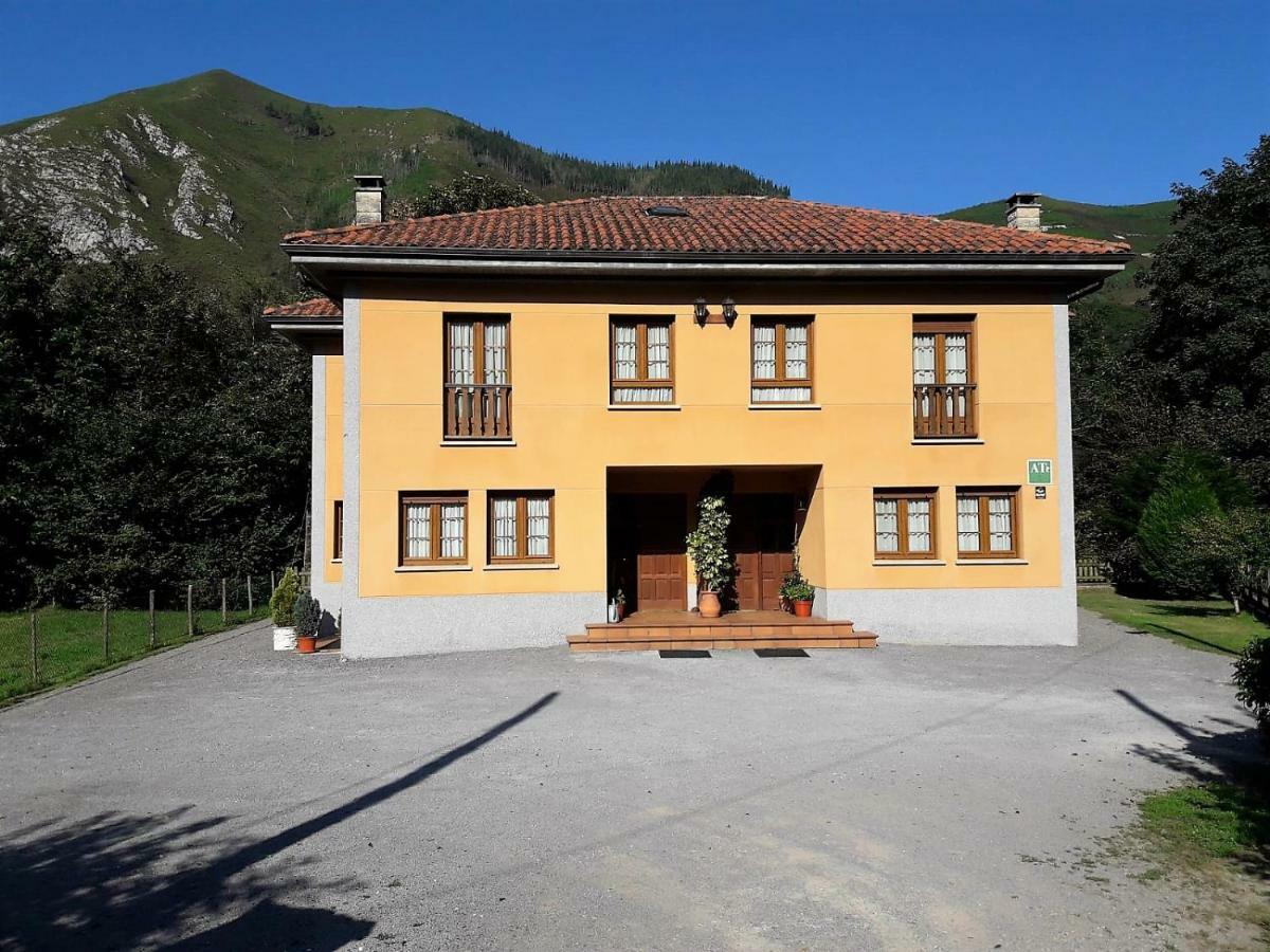 Villa La Vega del Sella Onís Esterno foto